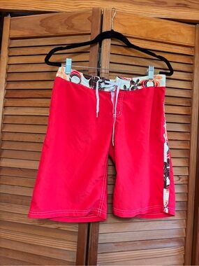 Women’s Red Floral-Trim Swim Trunks